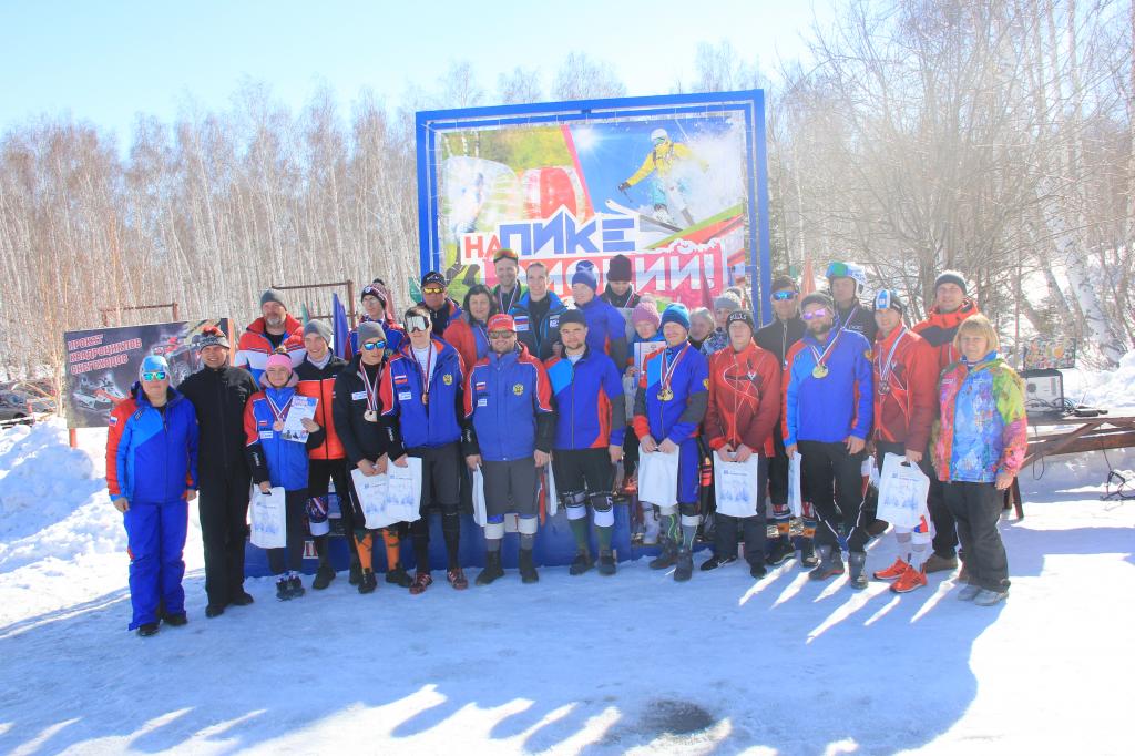 Завершился Чемпионат России по горным лыжам среди лиц с нарушением зрения 